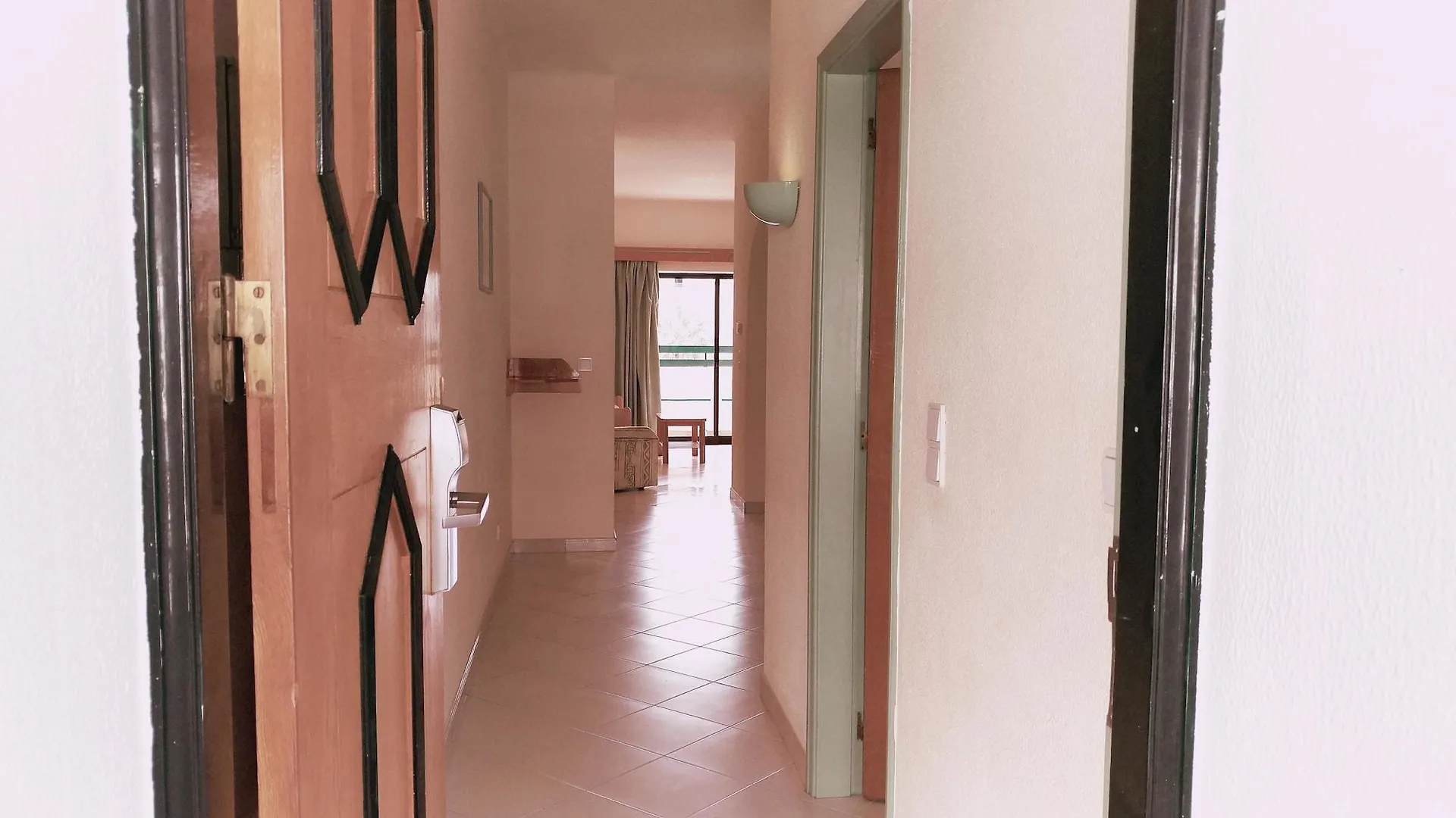 Ondamar Hotel Apartamentos Albufeira 4*,